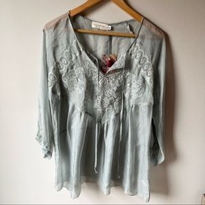 NWT Johnny Was, 4 love and liberty robins egg blue silk embroidered blouse